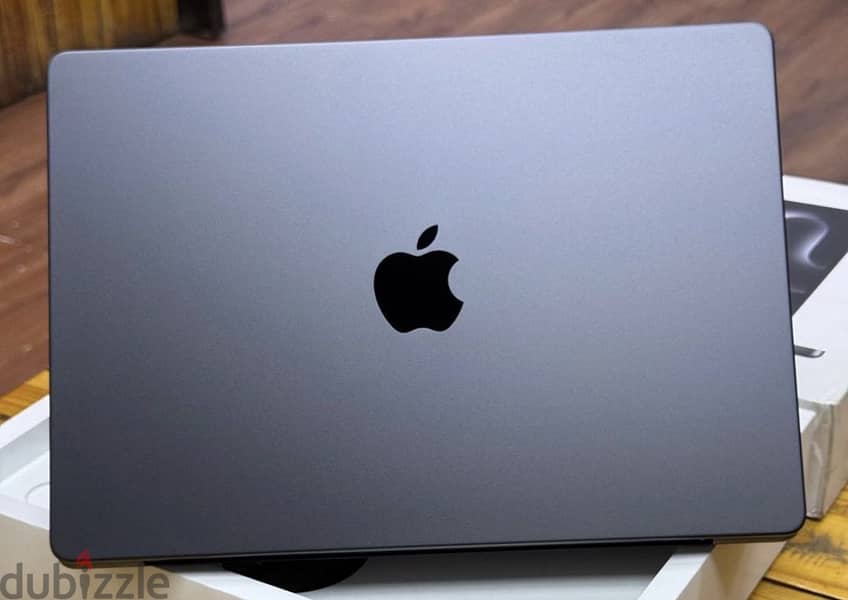 MacBook m4 pro 512GB 2