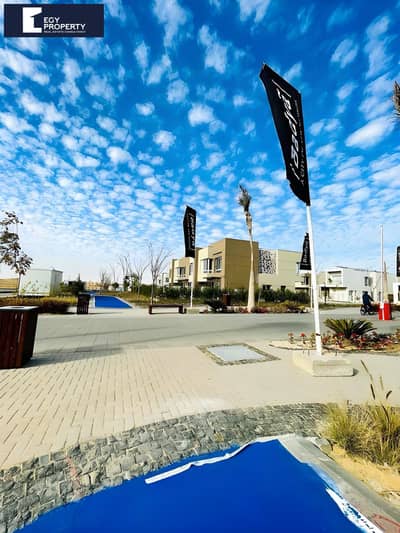 فيلا للبيع موقع مميز جدا 3 غرف باحسن جدول اقساط في بادية بالم هيلز - اكتوبر  Palm Hills Badya