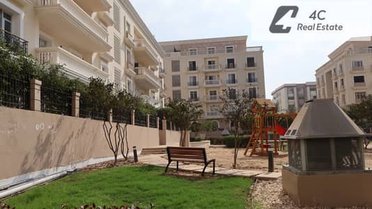 Apartment ready to move 2 bdr prime location open view in Hyde Park Fifth Settlement New Cairo near Mivida and Mountain View iCity