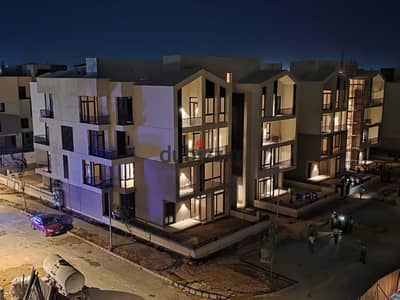 Twin house for sale, ready for immediate delivery, in Vye Compound by SODIC, Sheikh Zayed, with installment plans over 8 years.