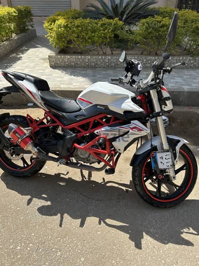 Benelli TNT 150i 2021