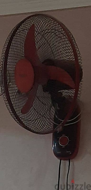مروحه حائط