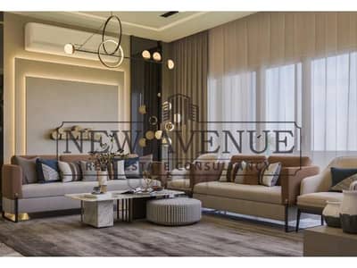 شقة متشطبة تشطيب فاخر للبيع موقع ممتاز في كمبوند ليك فيو ريزدينس Lake view residence compound