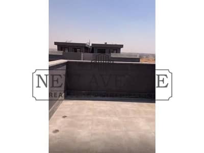 بنتهاوس جاهز للسكن كامل التشطيب مع نظام منزل ذكي للبيع في تريو جاردن Trio Garden مع إمكانية إضافة مسبح أو حديقة
