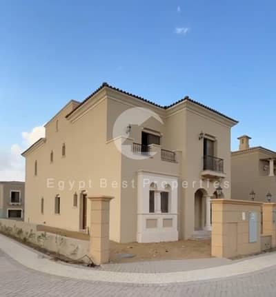 At Special Price Town House Fully Finished For Sale in A prime Location City Gate New Cairo with Lowest Down Payment At Special Price Town House Fully Finished For Sale in A prime Location City Gate New Cairo with Lowest Down Payment