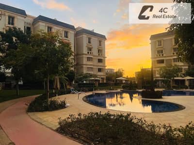 Installment ready to move fully finished super lux prime location near Hyde Park & Fifth Square resale iVilla roof for sale