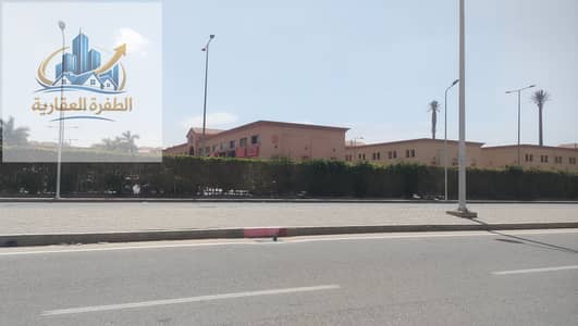 قطعة ارض 600 متر  بحري بالرخصة للبيع بشمال الرحاب القاهرة الجديدة