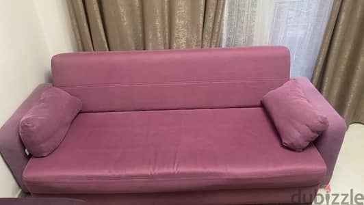 اتنين كنبه من قباني بحاله جيده