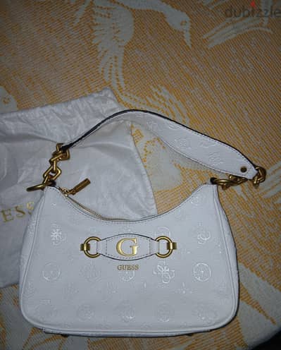 شنطه حريمي Guess اصليه