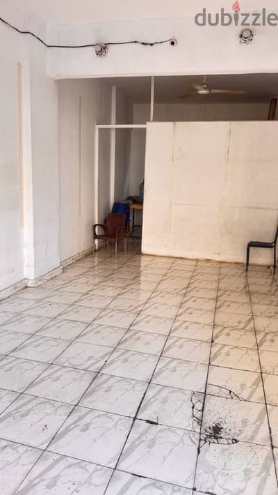 محل للإيجار  ٤٠ م بالمقطم