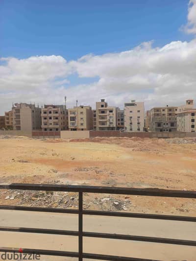 شقه راءعه لهواه الاستثمار والسكن  بفيو مفتوح وسعر مميز