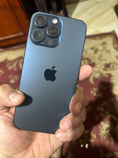 للبيع iPhone 15 Pro Max سعة: 256GB battery  98