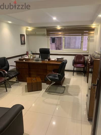 وحده اداريه مكتب بشارع فوزي معاذ مول الحريه سموحه اسكندريه