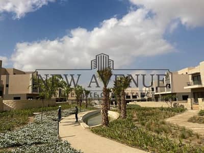 فيلا مستقلة جاهزة للسكن للبيع في هاپ تاون