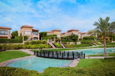 توين هاوس للبيع ريسيل بكمبوند ستون بارك شركة رؤية PRE ذا هيلز The Hills Stone Park Roaya Development بسعر وموقع مميز جدا علي تبة عالية فيو مميز بحيرة