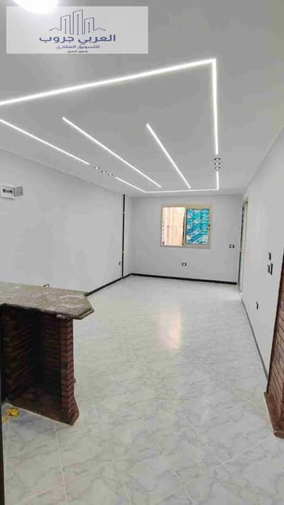 شقه للبيع في الإسكندرية شاطئ النخيل بجوار الخدمات تصلح للسكن والاستثمار الجيد
