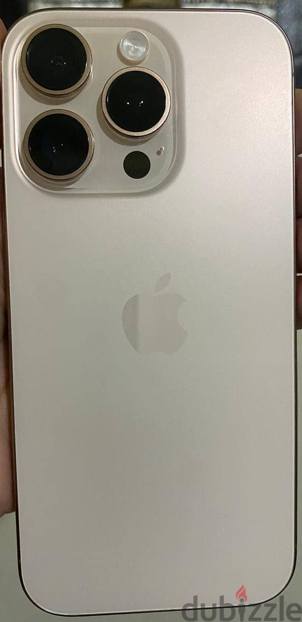 iPhone 16 pro 3