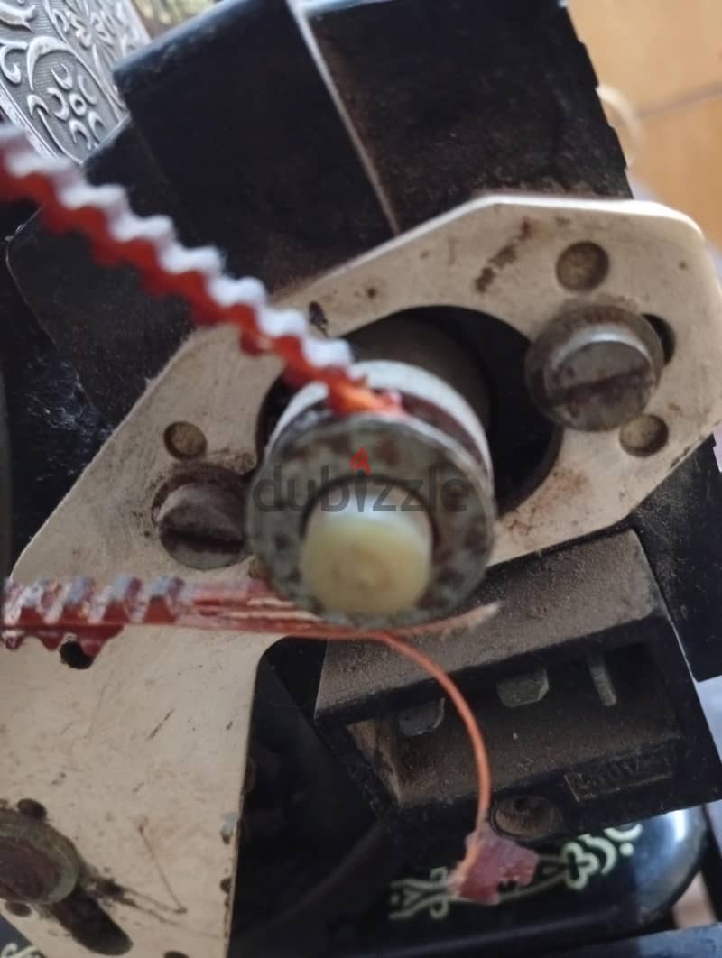 Tiger sewing machine 8