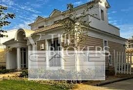 Resale – Lowest Price Corner Townhouse | Open View | Ready to Move | Very Prime Location