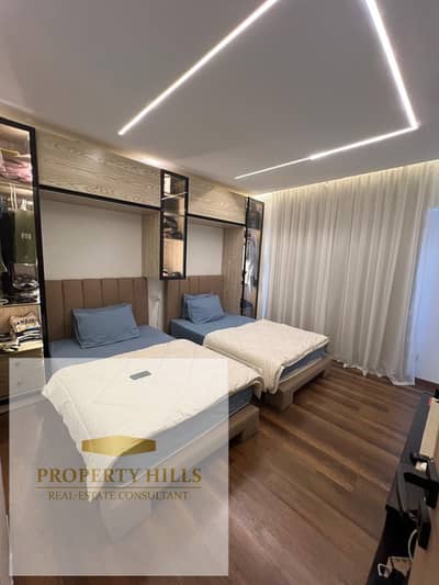 شقه كامله التشطيب بمقدم 200 الف تقسيط حتي 15 سنه متشطبه بالكامل فيو دايركت علي ليك ولاند Fully finished apartmentسكيب كمبوند كامل الخدامات