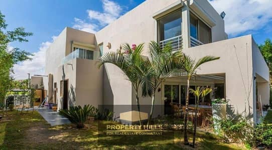 شاليه بجاردن استلام فوري تشطيب مميز صف اول علي البحر في هاسيندا hacienda بالم هيلز بجانب لافيستا