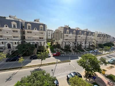 ارخص اي فيلا روف استلام فوري بموقع مميز جدا في كمبوند  ماونتن فيو هايد بارك Mountain view hyde park