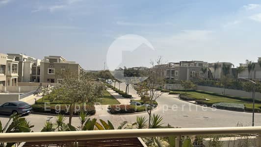 كواترو فيلا للبيع استلام فوري بايروفيستفال بمقدم 10%