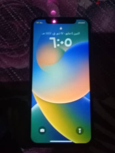 ايفون اكس