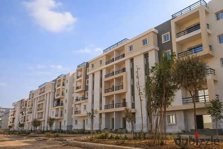 فرصة استثمار و سكن في نفس الوقت بنص سعر في شيراتون بكمبوند EZOLA بفيو مميز | مدينة نصر- مصر الجديدة - الماظة - شقة للبيع