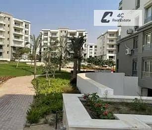 Apartment with down payment and installments, lowest price on the market, 2 bedrooms in the Garden Residents phase, prime location, open view in Hyde