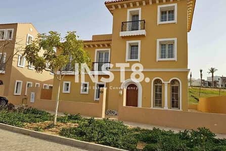 ستاندلون فاخر للبيع بأكبر مساحة وفيو ع لاندسكيب في هايد بارك