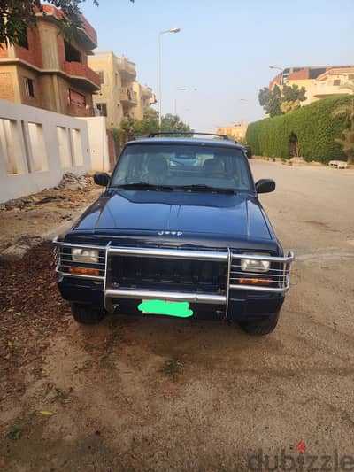 جيب شيروكي 2500 سي سي مانوال موديل 1998 رخصة سارية حتي اخر 2028