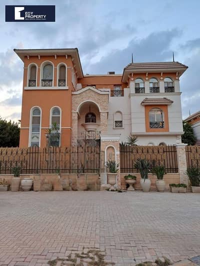 Villa For Sale Fully Finished with Air Condition Ready To Move In Al Diyar Compound - New Cairo