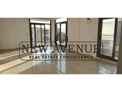 Apartment fully finished ultra super lux ready to move  with very prime location in Taj Sultan and Fare price