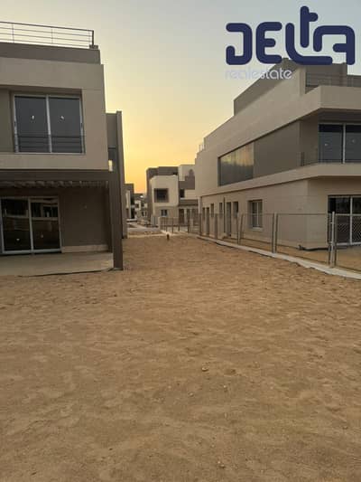 A luxurious villa in Palm Hills New Cairo compound in the Golden Square