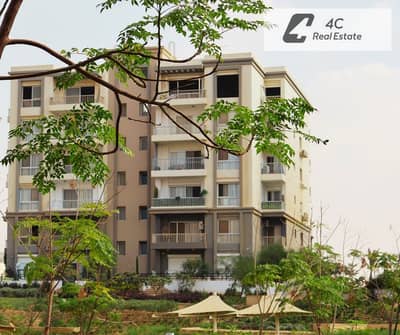 شقة  للبيع 185 م 3 غرف باطللالة مميزة وفيو مفتوح في مرحلة Garden residence في هايد بارك التجمع الخامس hyde park Fifth Settlement