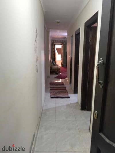 Luxurious apartment with a sea view, unbelievable price, two bedrooms, spacious, chic building, entrance and facade