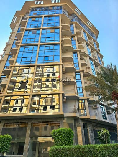Distinctive administrative headquarters 200m fully finished fully air-conditioned for rent in Grand Gate Maadi Circular