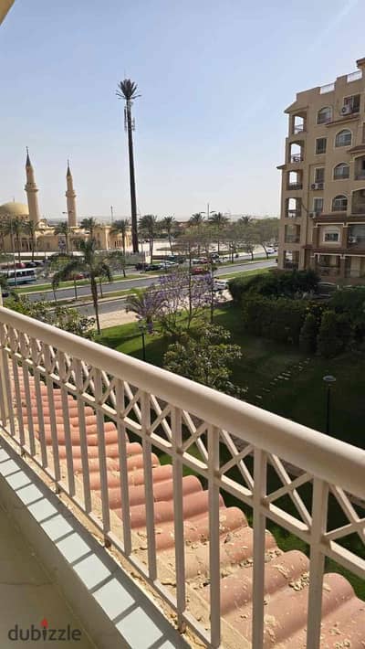  Premium Apartment for Sale in Madinaty B14  Located in one of the best areas for living and investment in Madinaty, offered at a commercial price for a quick sale.   Group 143 — Delivery within 2 years