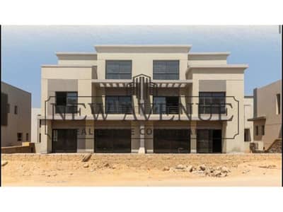 Luxury Twin House 303m Direct Landscape & Water View Prime The Giselle Location 4 Bedrooms 5 Bathrooms Core and Shell Maid Room Penthouse