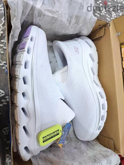 New Original Sketchers Slip-ins (Hands Free) - Size 39