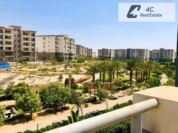 Ready to move With loewst price and layout in market apartment 3 bedrooms for sale in prime location in Hyde Park New Cairo