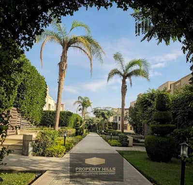 Luxurious villa with a large area, panoramic view, and landscape view on Dahshur Link.