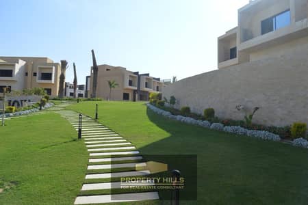 توين هاوس اكبر مساحة استلام فورى جاهز للسكن امام جامعة النيل و بجوار الريم و بالم هيلز