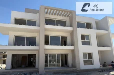 Chalet with garden bahary 3 bdr  prime location sea view  with  Dp & installments in Seashore Hyde Park North Coast Ras El Hekma