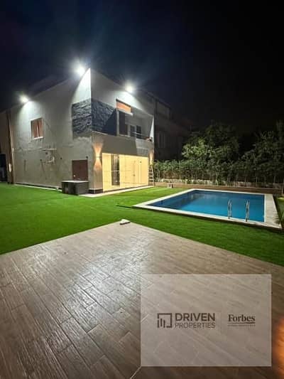 Corner Townhouse for Sale in Zayed Dunes Compound Sheikh Zayed Ultra Super Lux First residence 6th District Dar Misr Janna Zayed Giza