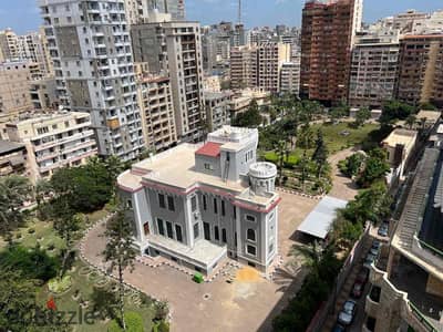Luxurious apartment for sale in Saba Pasha, area 202 square meters, open views overlooking Al-Mirghani Palace, ultra-luxurious finishing