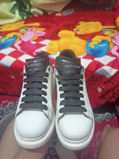 Alexander McQueen  &  Jorden 4 black cat