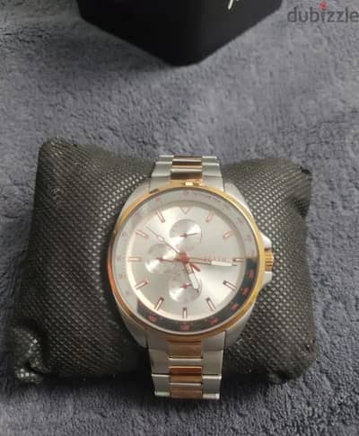 fossil watch used like new, لصور أوضح ابعت لي خاص