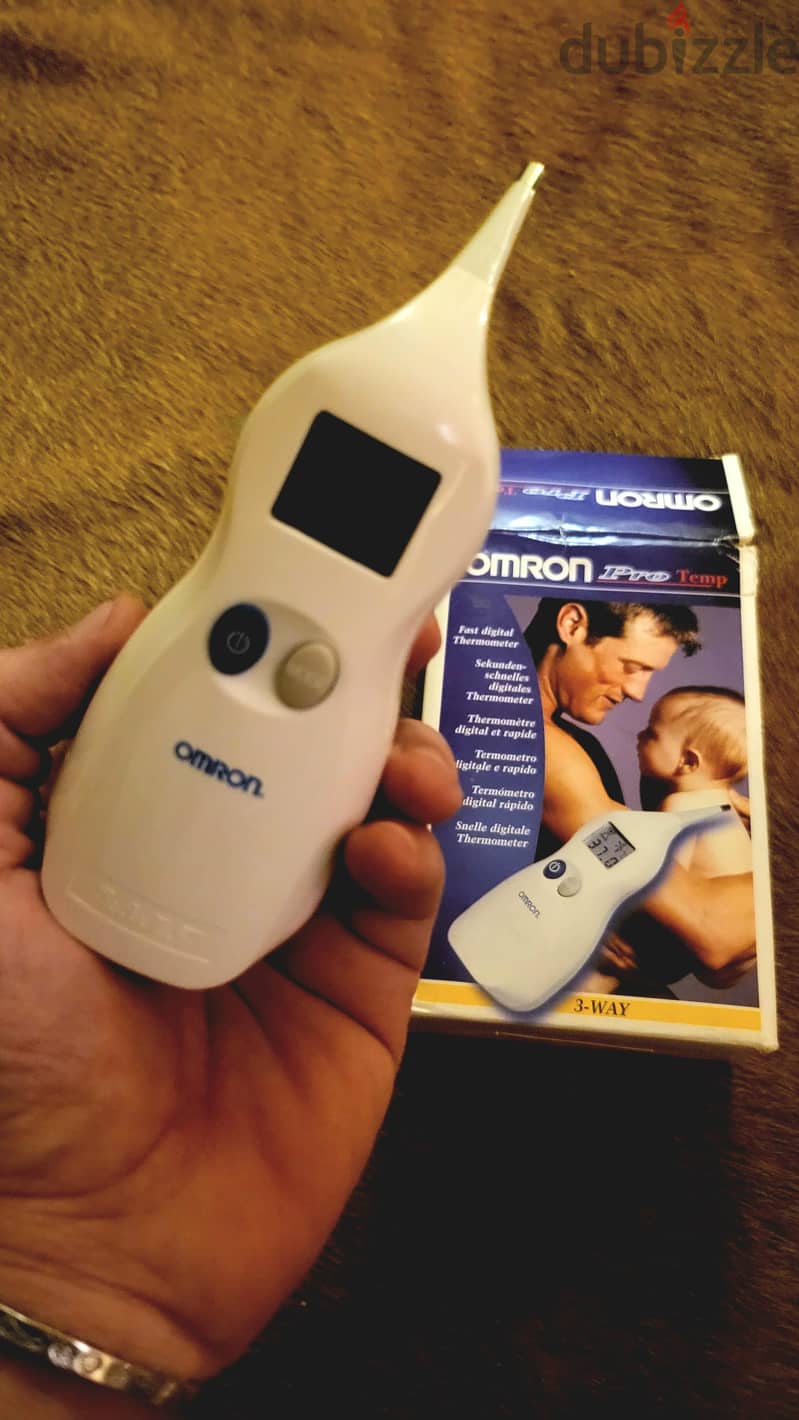 OMRON DIGITAL THERMOMETER 1